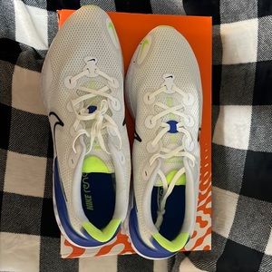 Nike Renew Run SE